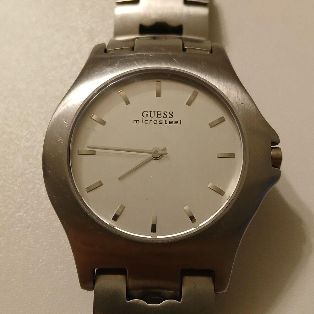 Guess Men's Microsteel Silver Tone Stainless Steel Watch Japan Movt G75399G